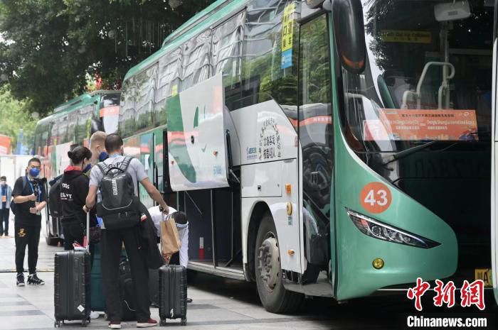 阿涅利在执掌尤文期间，俱乐部面对着财务困难的局面，这其中部分原因也是因为新冠疫情的影响。